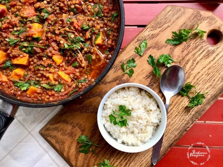 dal z brązowej soczewicy